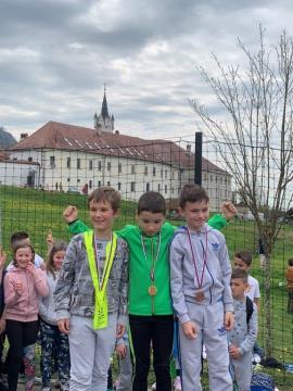 370 učenk in učencev na krosu kamniških osnovnih šol (14)